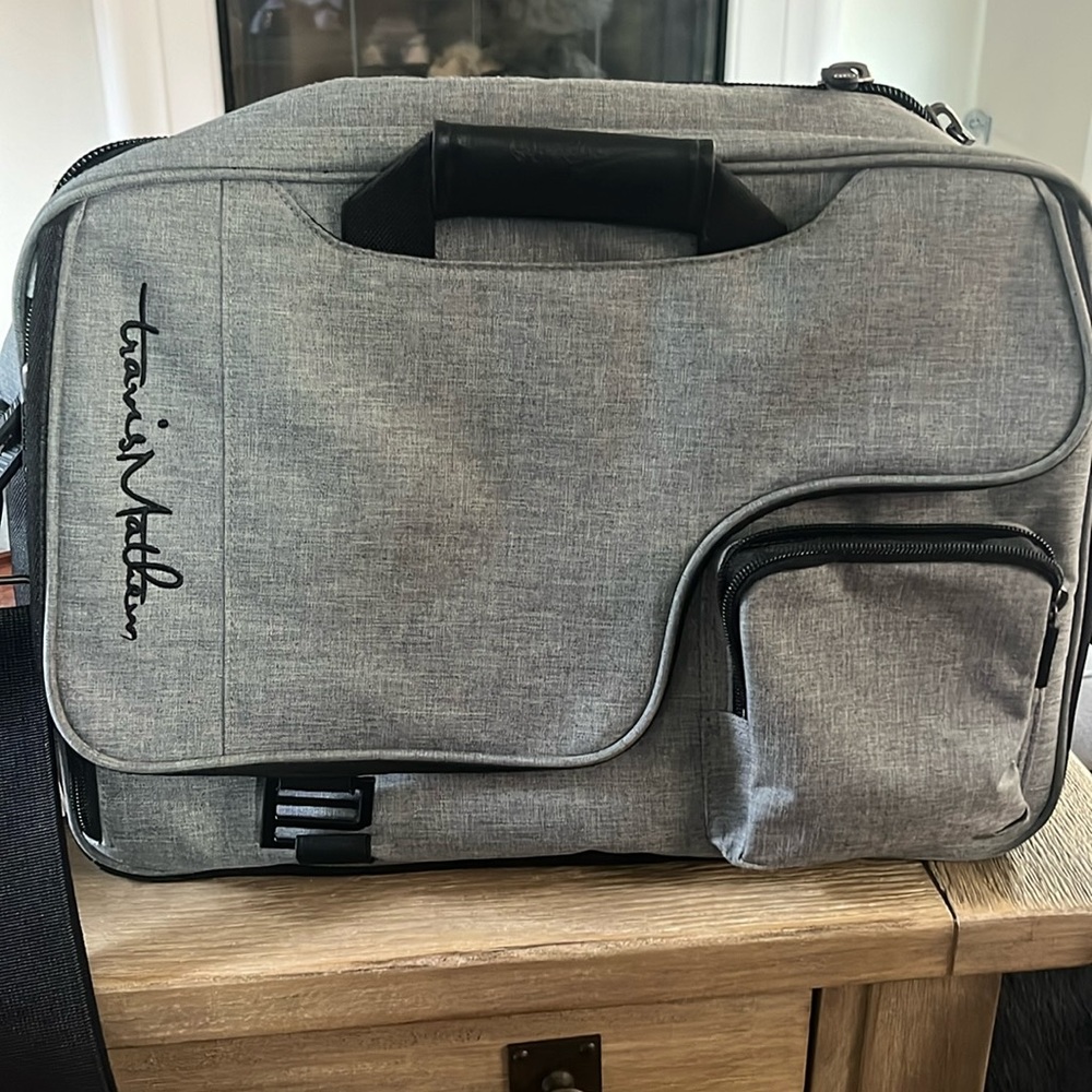 Travis Mathew Tag Messenger Bag
